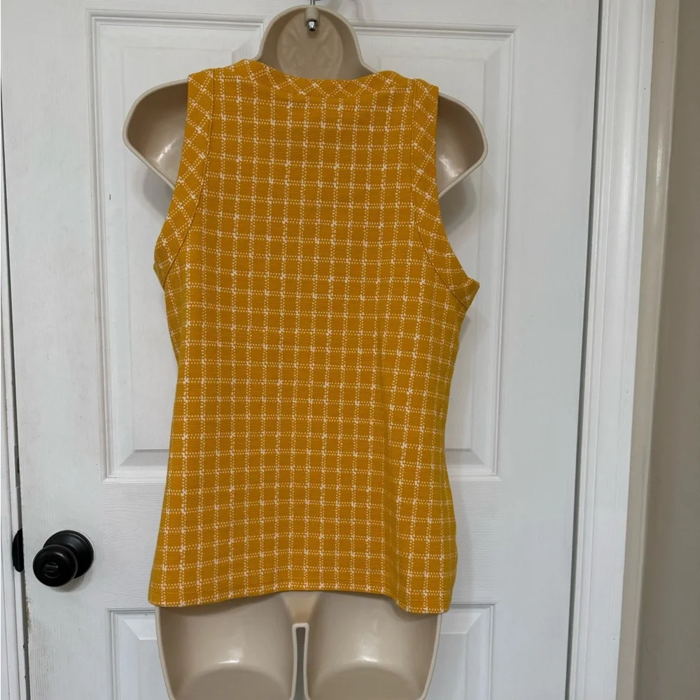 Ann Taylor Yellow Textured Knit Tank Top Plaid M - Picture 4 of 7